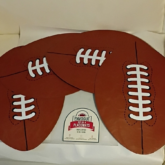 ENVOGUE Set Of 4 Placemats Faux Leather 13 x 19 Inches New with Original Package - Picture 3 of 15